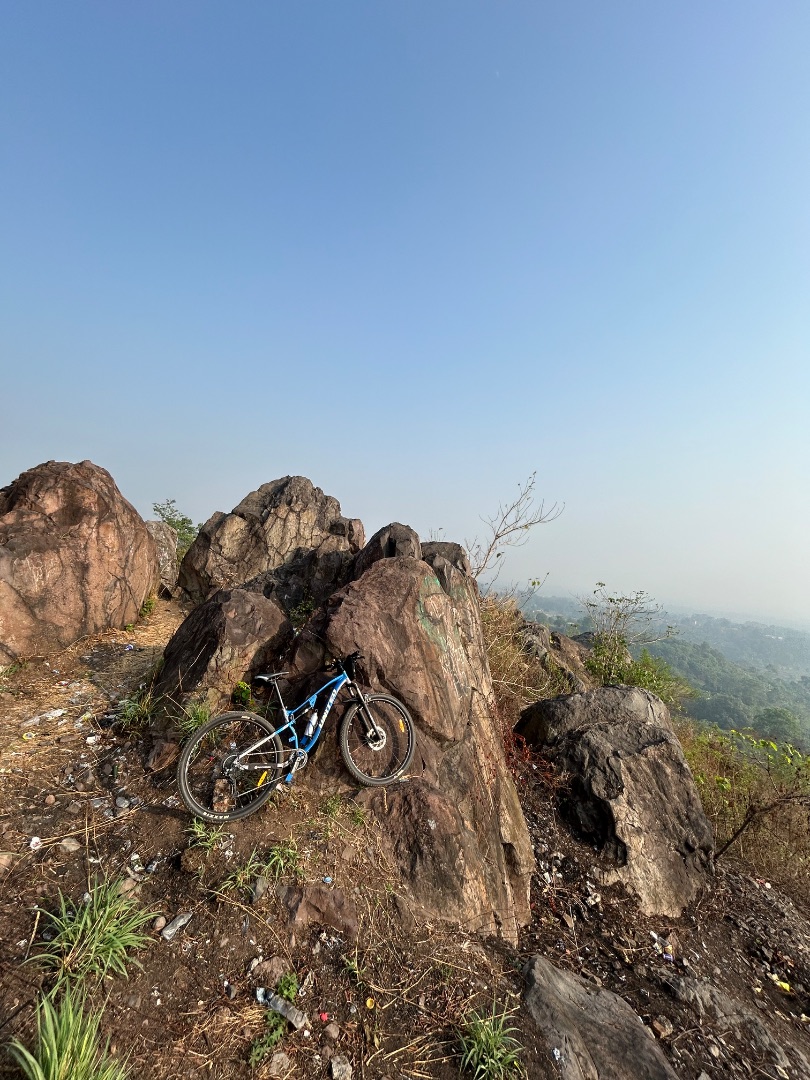 Gunung batu ride event banner image